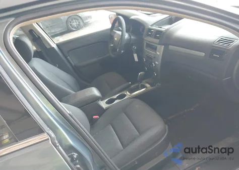 2011 Ford Fusion Se z USA, uszkodzony, nr VIN 3FAHP0HA6BR128344